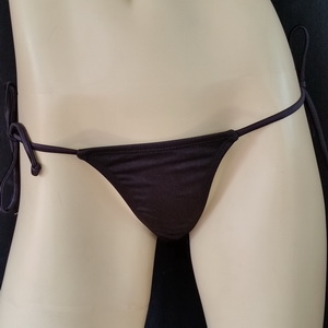 tie-side thong 