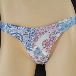 bohemia thong 