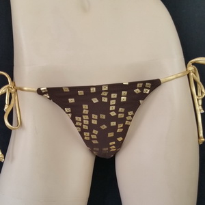 tie-side thong 