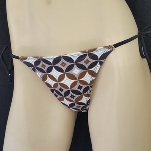 tie-side thong 